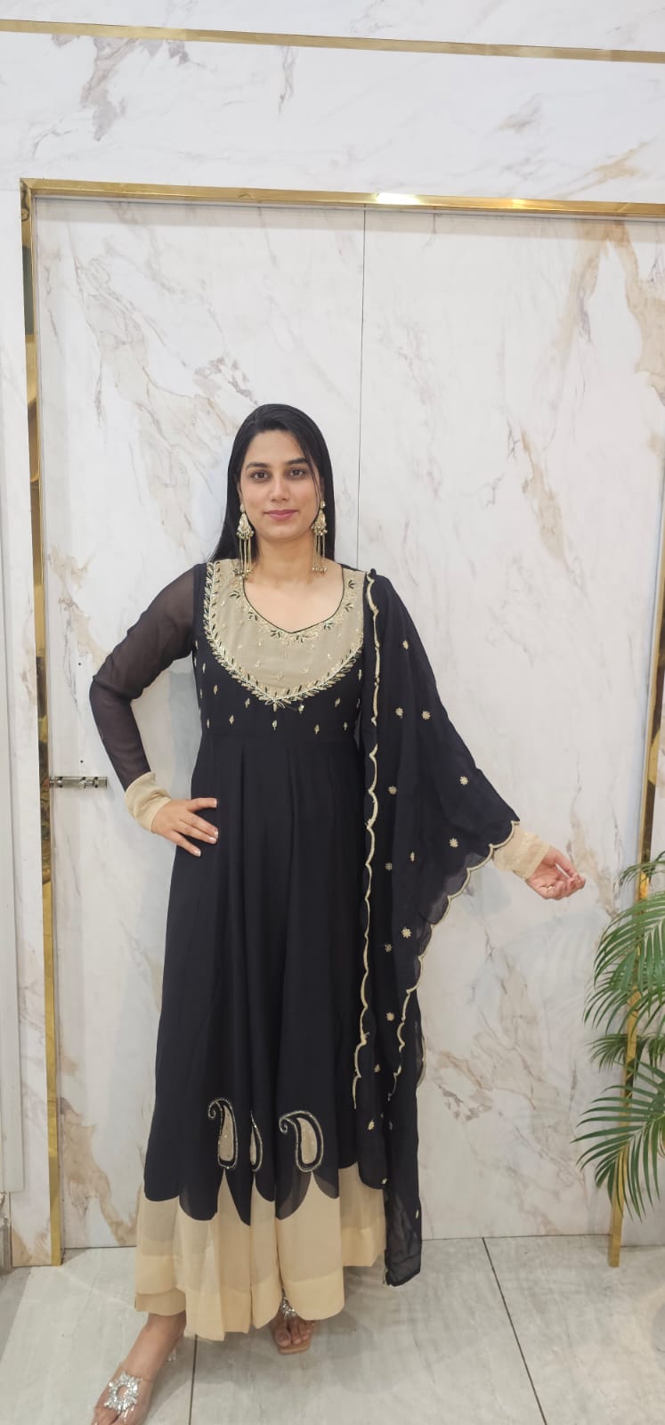 chiffone anarkali suit .Item Code : 5286SA