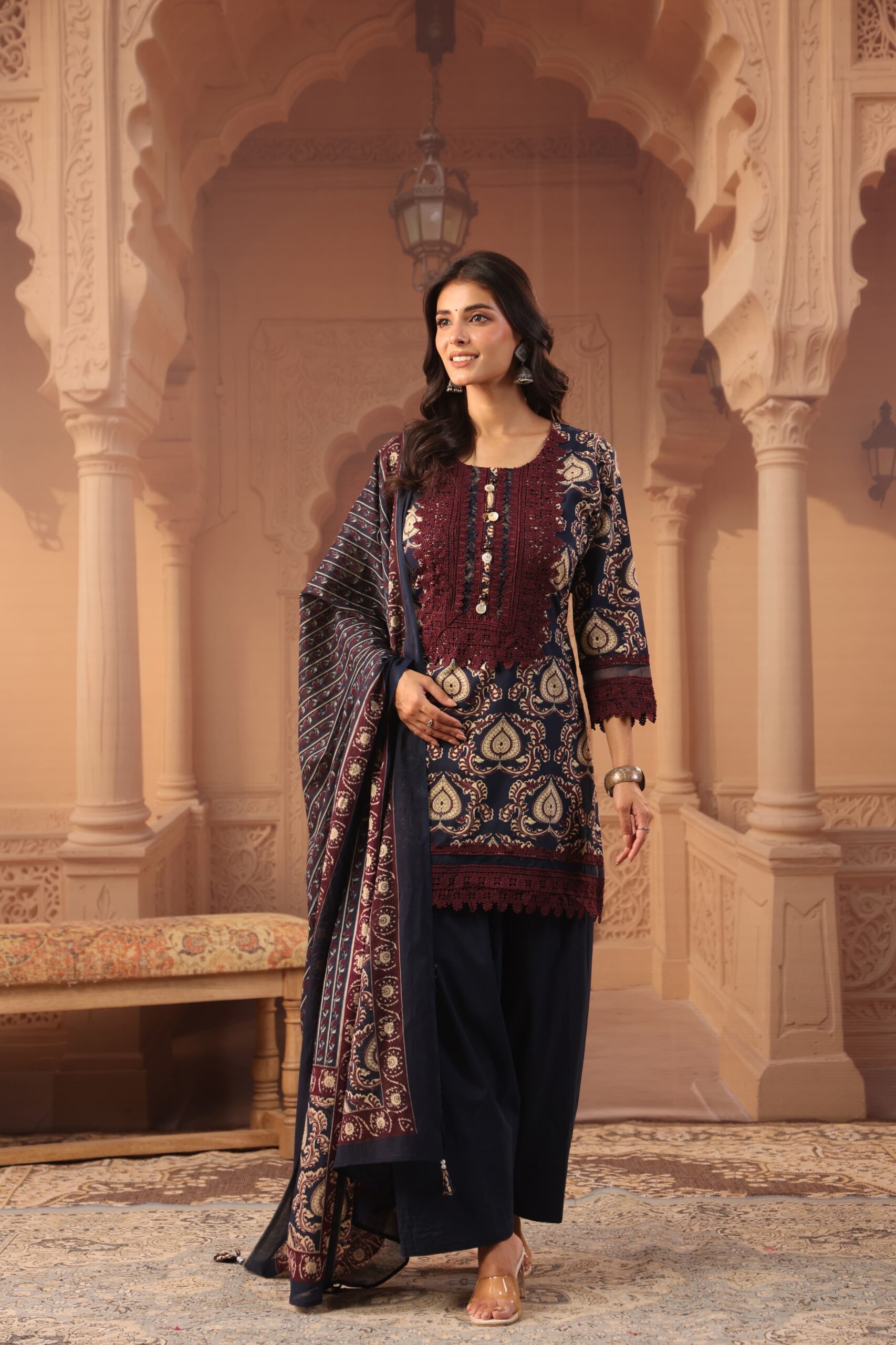 Farshi Designer suit Item Code :1309GB
